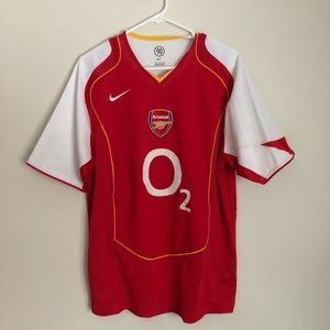 Arsenal soccer jersey